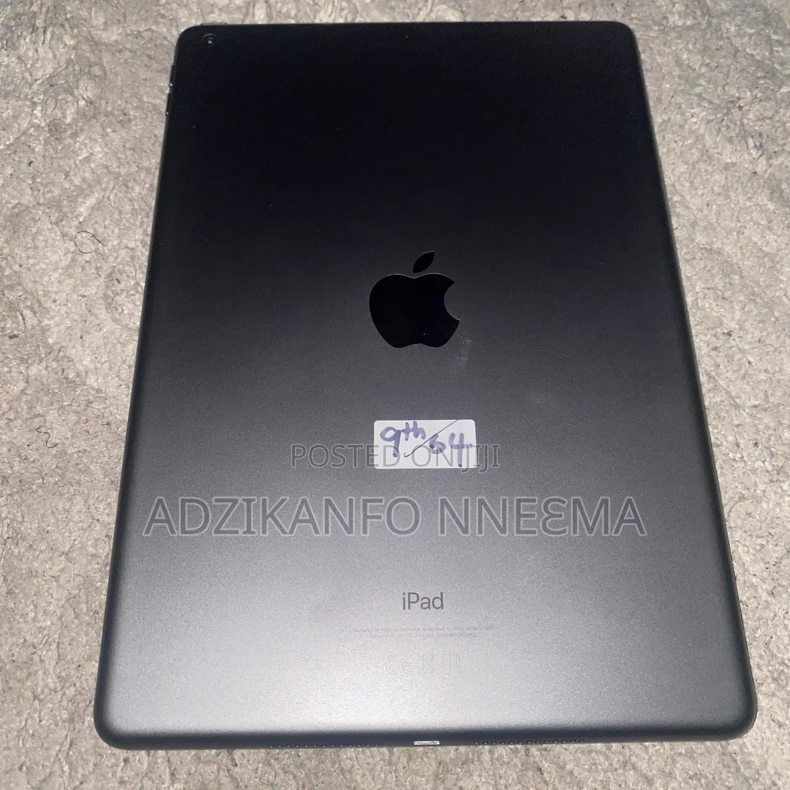 Apple iPad 10.2 (2021) 64 GB Gray