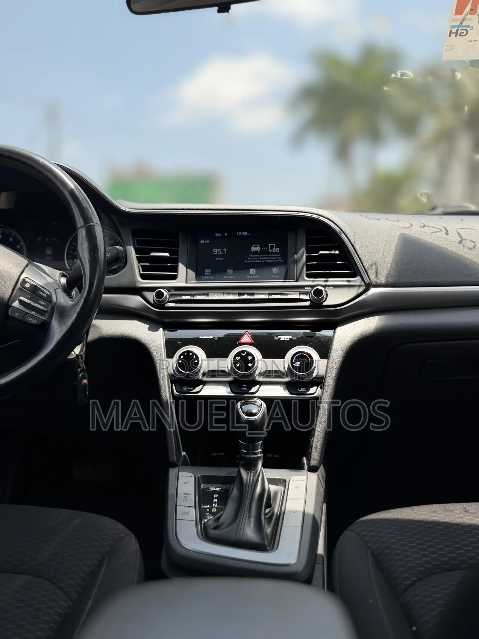 Hyundai Elantra SEL 2019 White