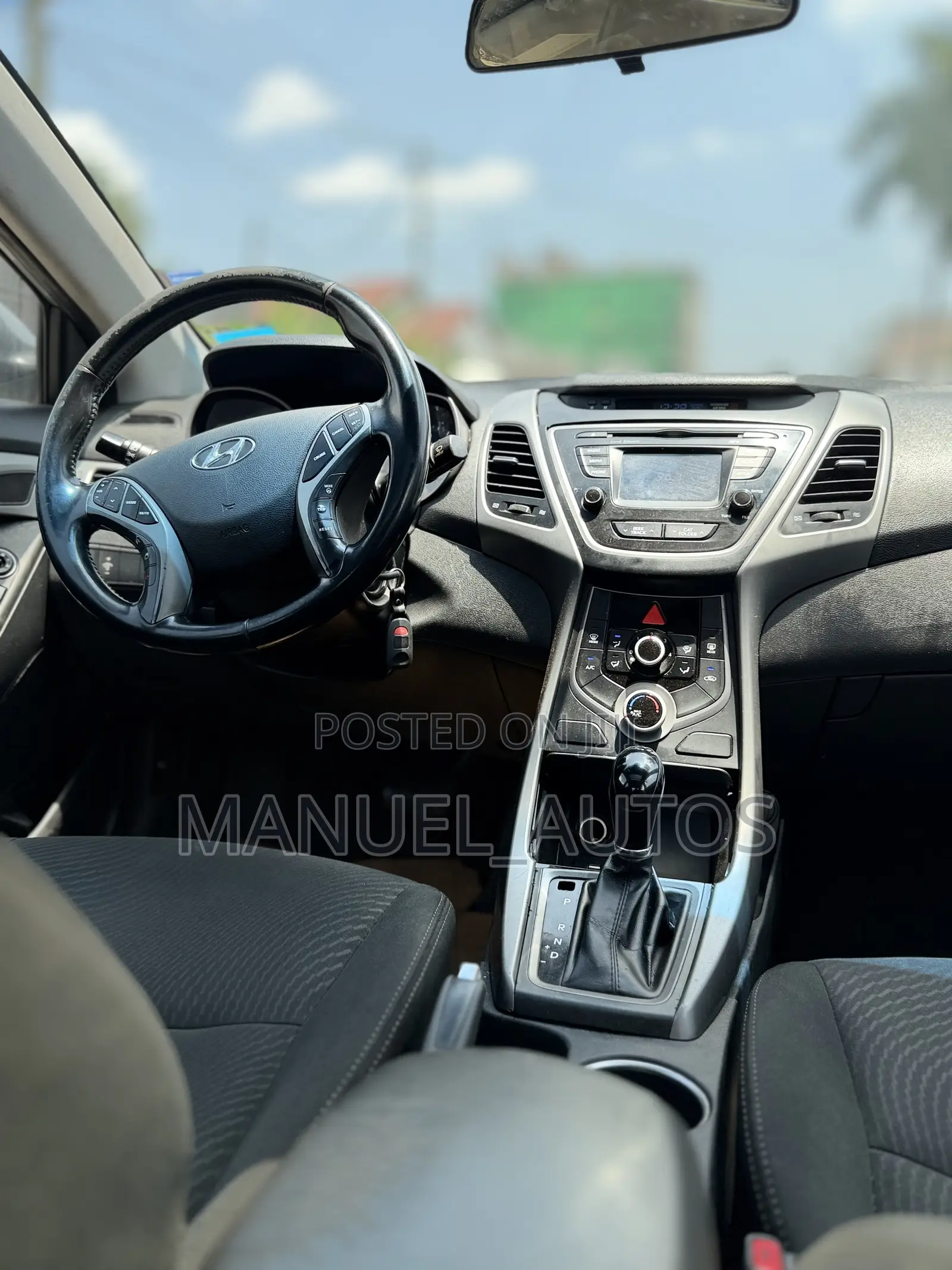 Hyundai Elantra SE Sedan FWD (1.8L 4cyl 6A) 2016 Gray