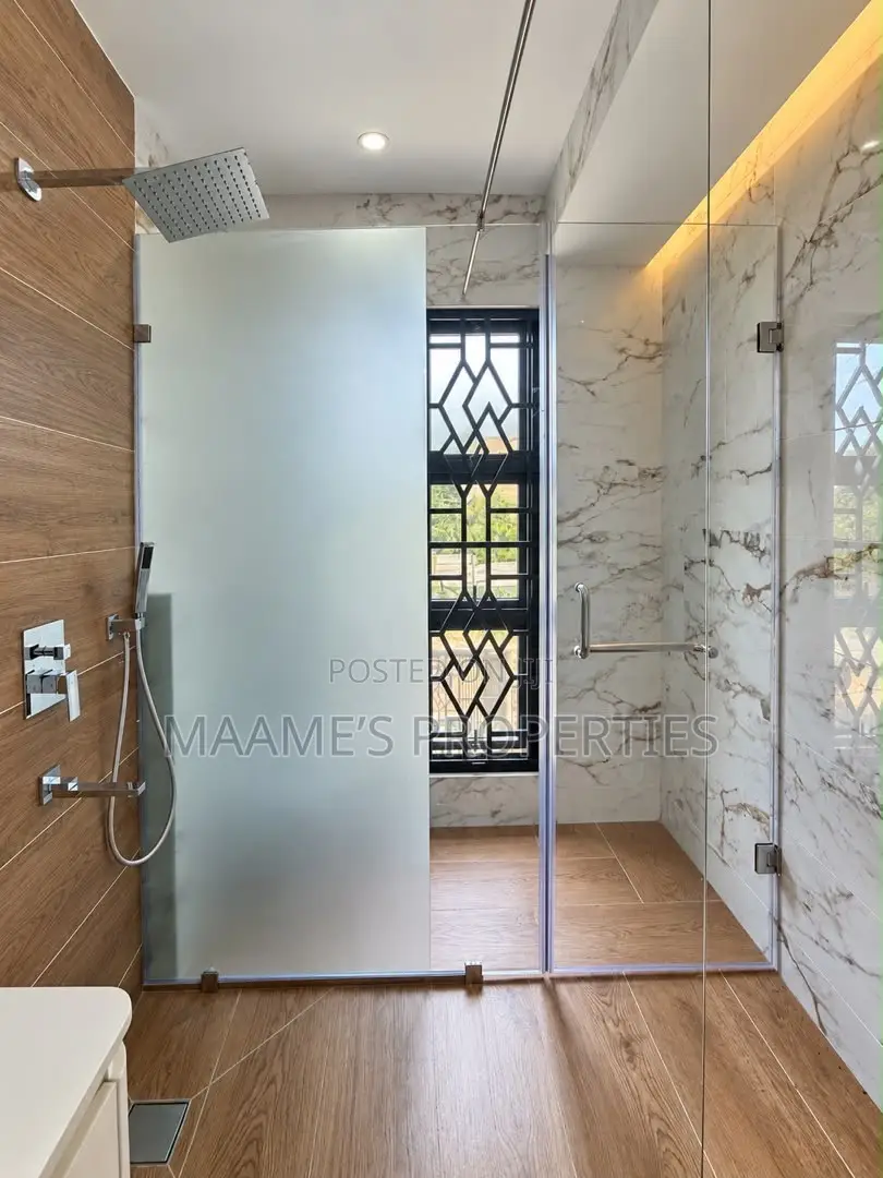 3bdrm Duplex in Oyarifa Mall Area for rent