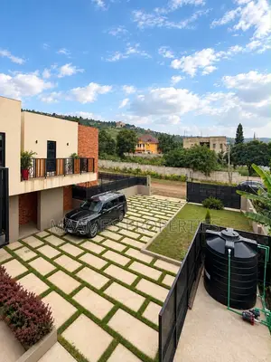 2bdrm Duplex in Oyarifa Mall Area for rent