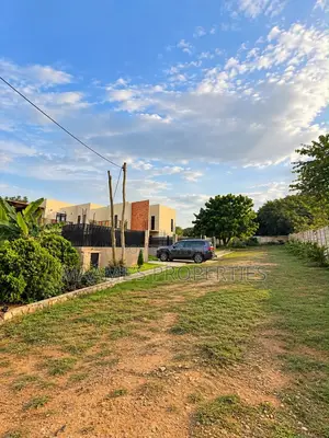 2bdrm Duplex in Oyarifa Mall Area for rent