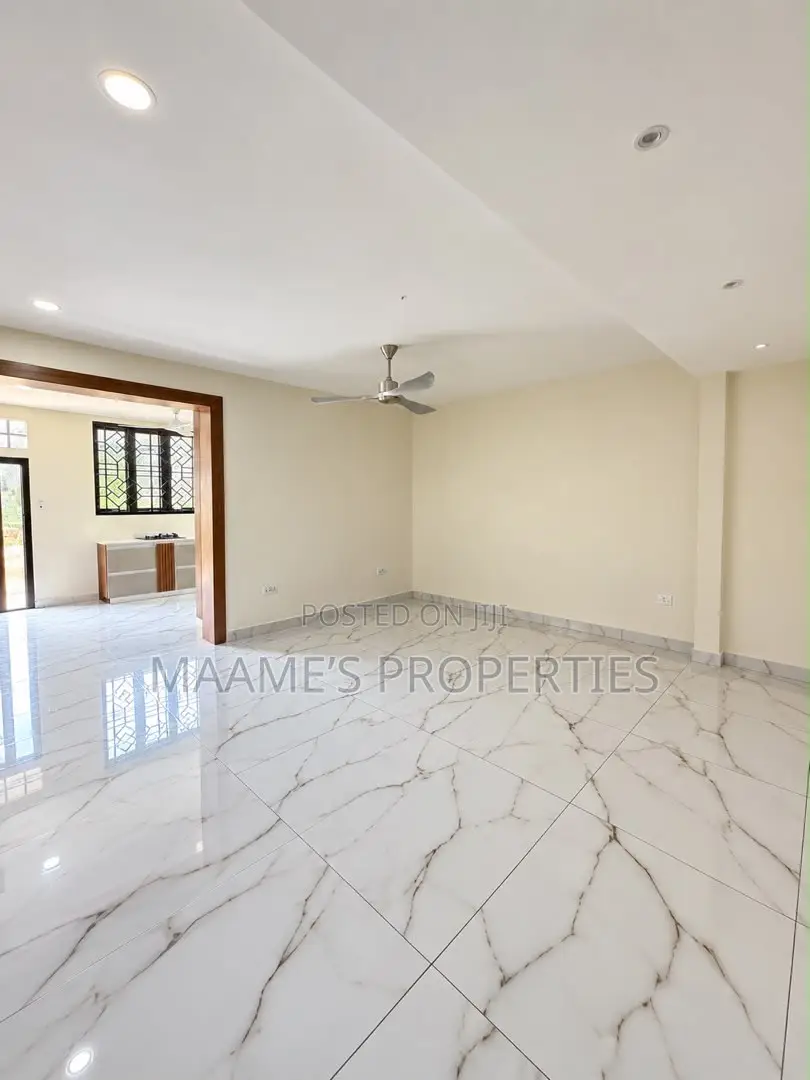 2bdrm Duplex in Oyarifa Mall Area for rent