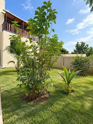 2bdrm Duplex in Oyarifa Mall Area for rent