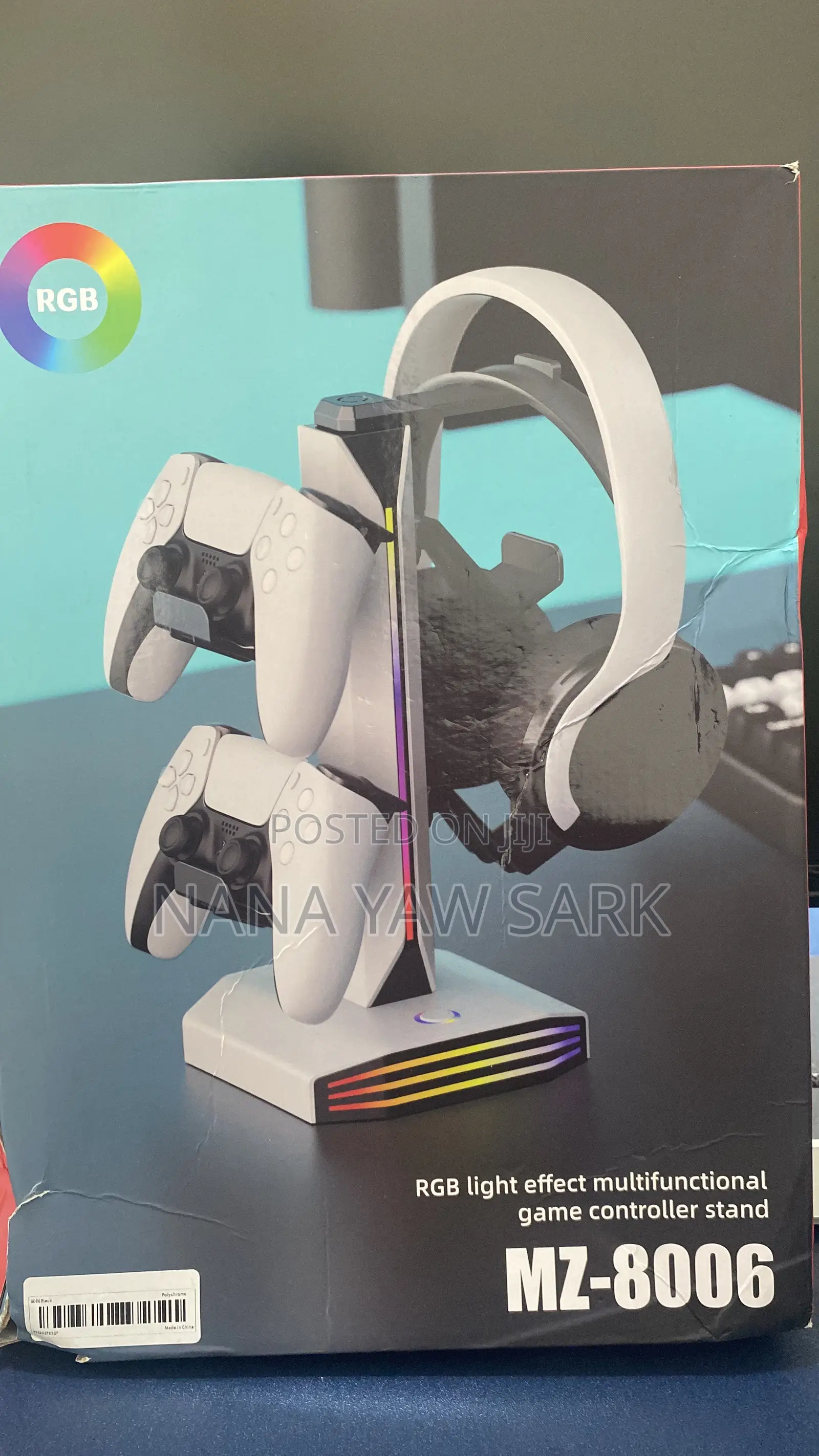 Controller and Headset Stand RGB