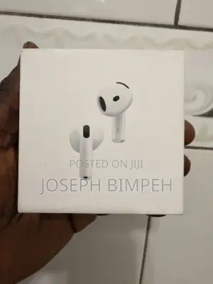 Apple AirPods 4 With Noise Cancellation