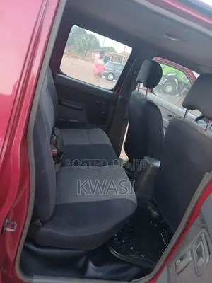 Nissan Navara 2004