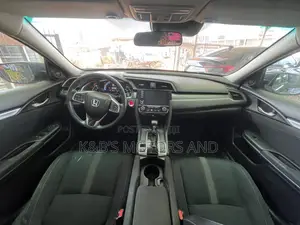 Honda Civic EX 2021 Gray