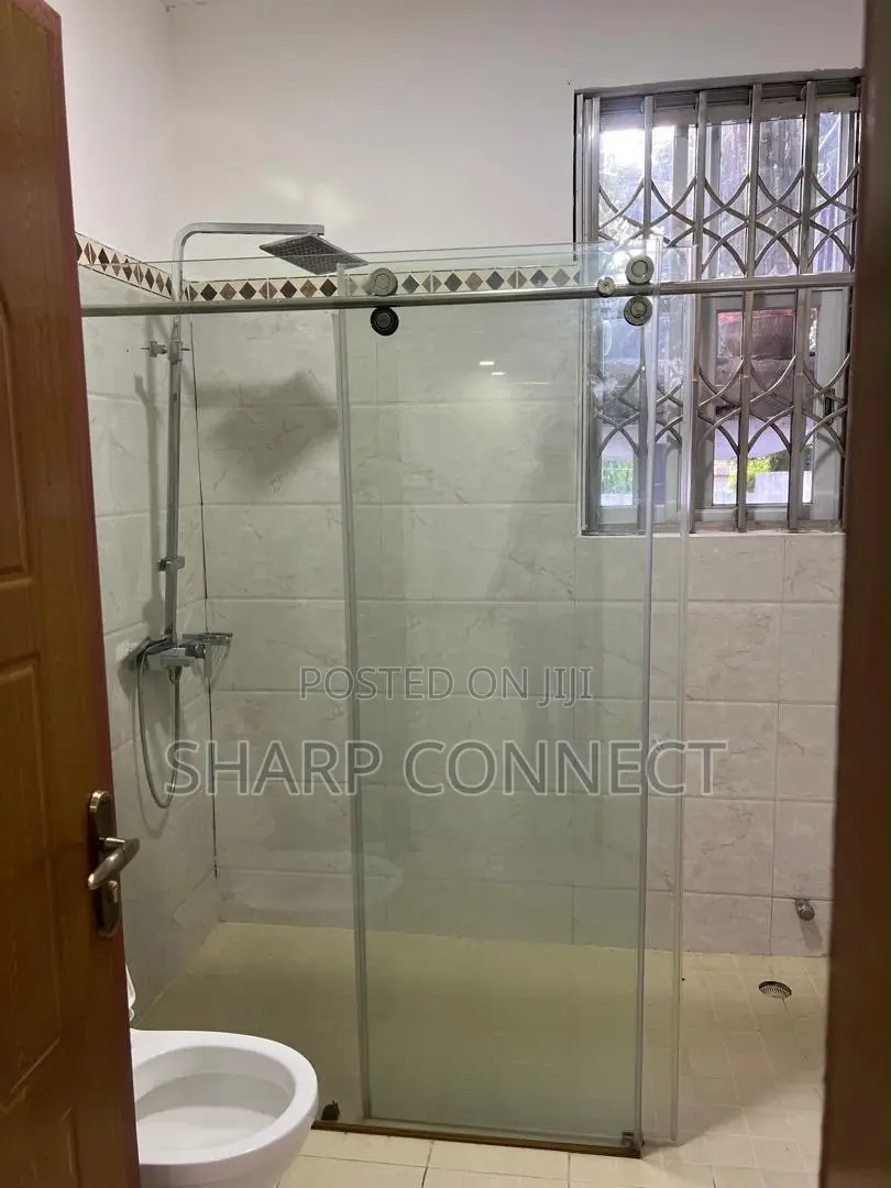 2bdrm Duplex in Sharp-Connect., Sahara for rent