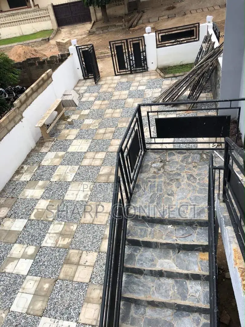 2bdrm Duplex in Sharp-Connect., Sahara for rent