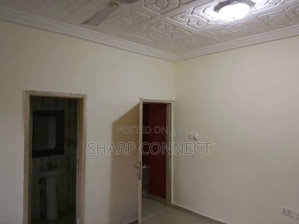 3bdrm House in Sharp-Connect., Adade for rent