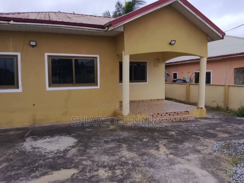 3bdrm House in Sharp-Connect., Adade for rent