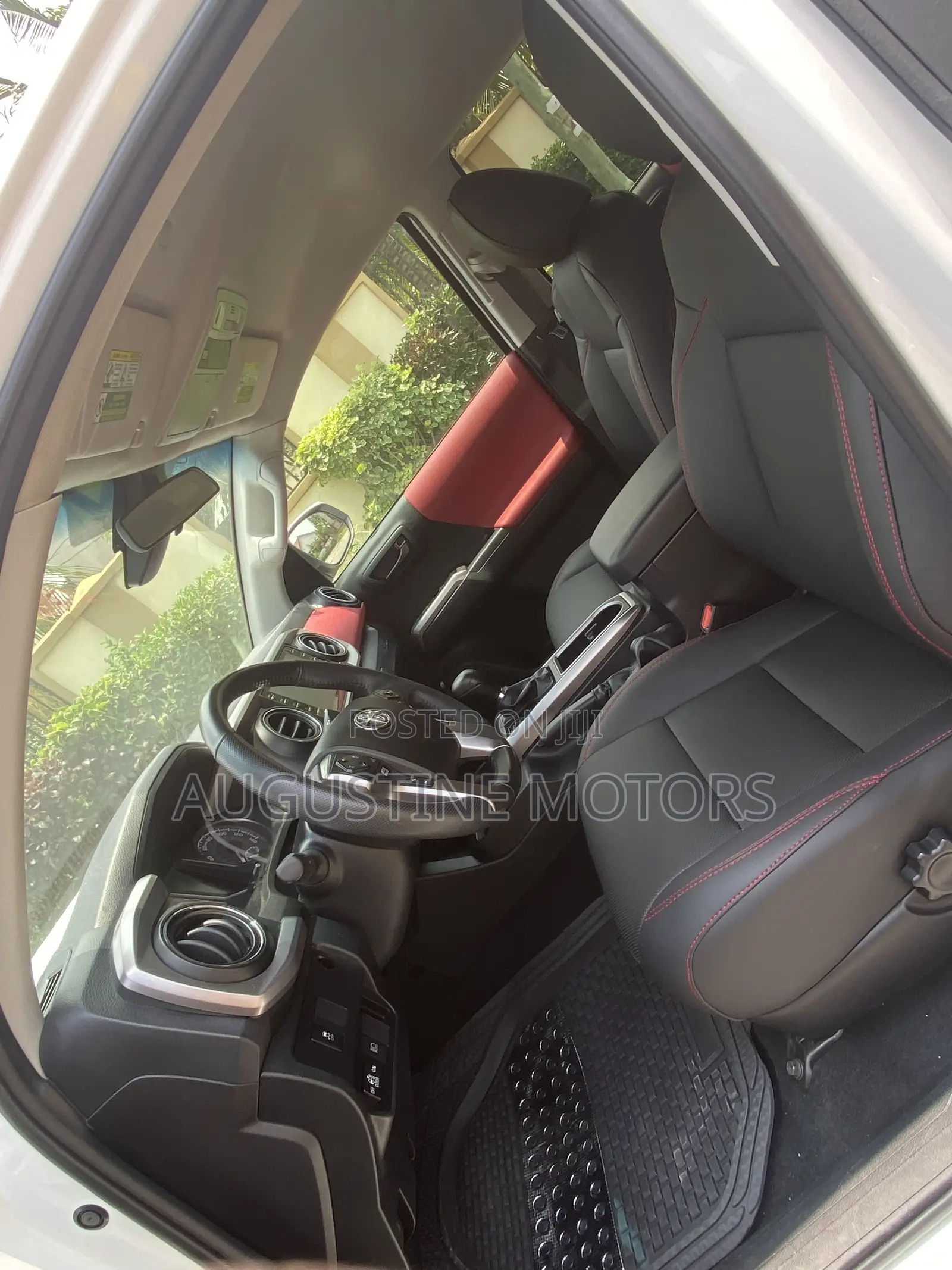 Toyota Tacoma SR Double Cab 5' Bed V6 AT 2023 White