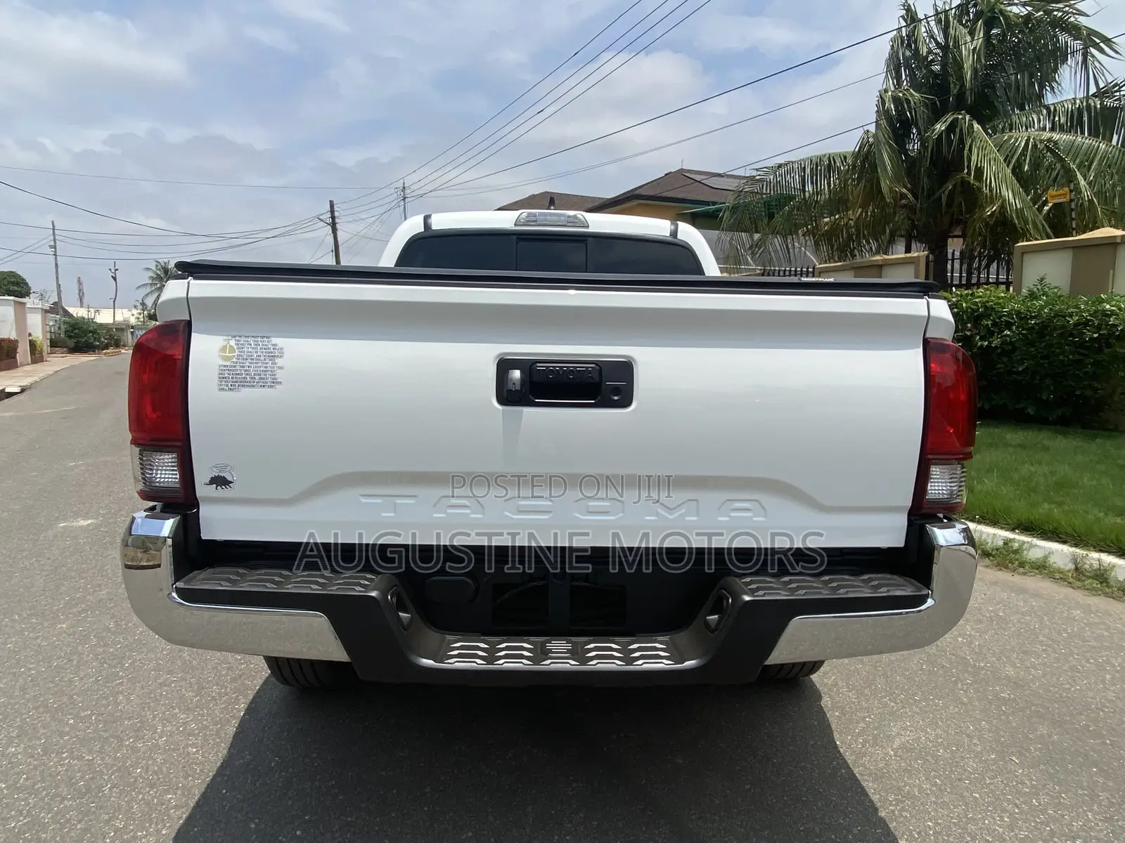 Toyota Tacoma SR Double Cab 5' Bed V6 AT 2023 White
