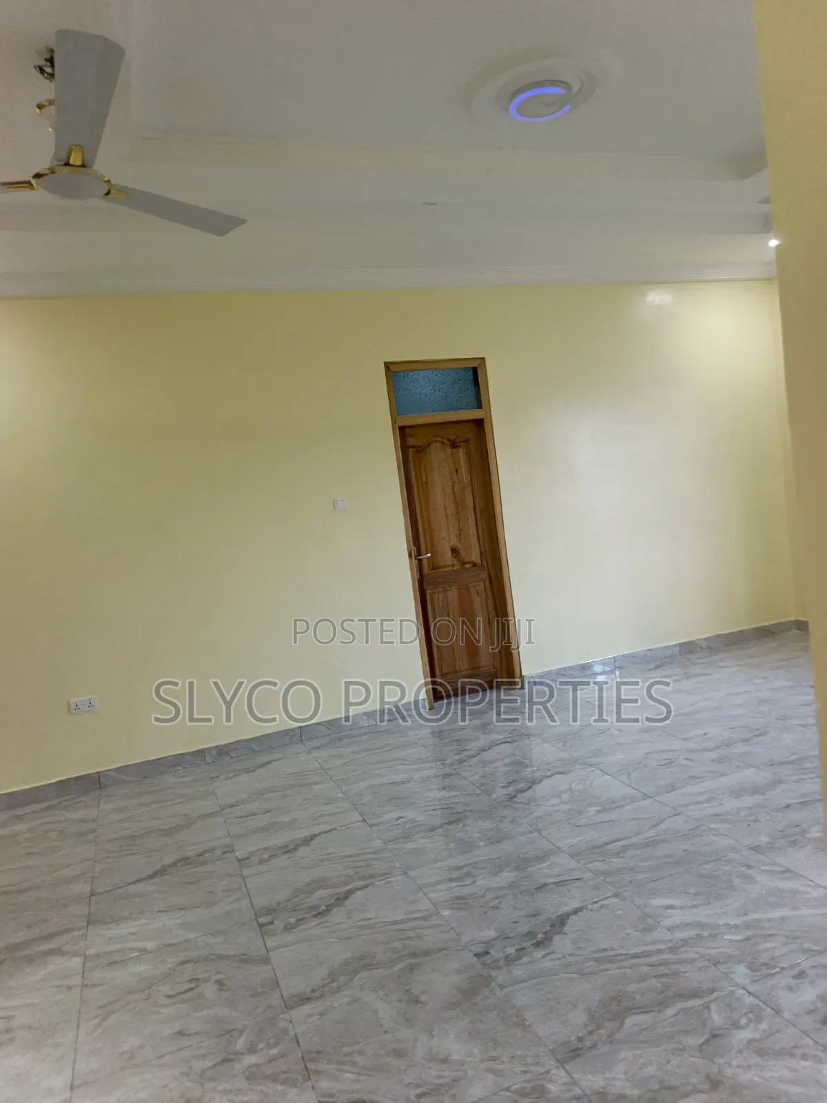 2bdrm Block of Flats in Koforidua Okorase, New-Juaben Municipal