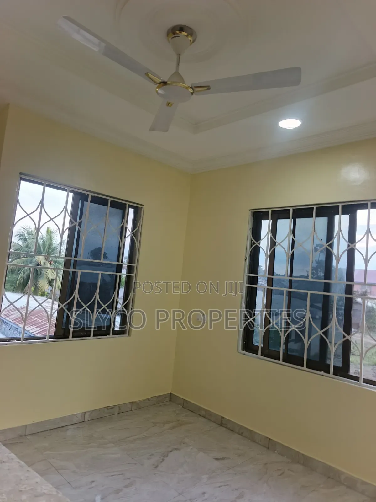 2bdrm Block of Flats in Koforidua Okorase, New-Juaben Municipal