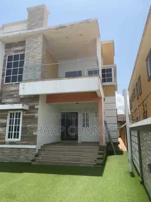 4bdrm Duplex in Sharp-Connect., West Hills Mall Area for rent
