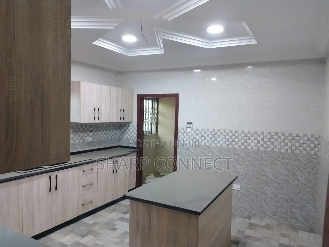 5bdrm House in Sharp-Connect., Millenium City for rent