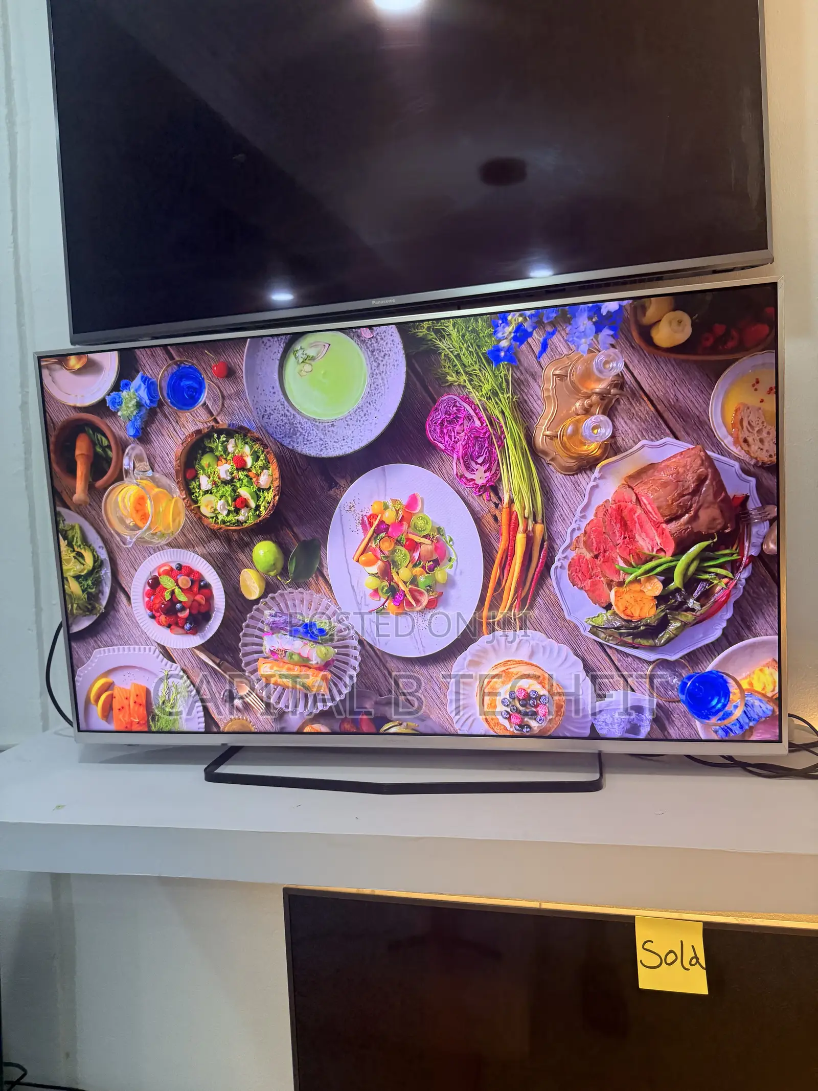 43inches Full Digital Satellite 4k Panasonic Machine