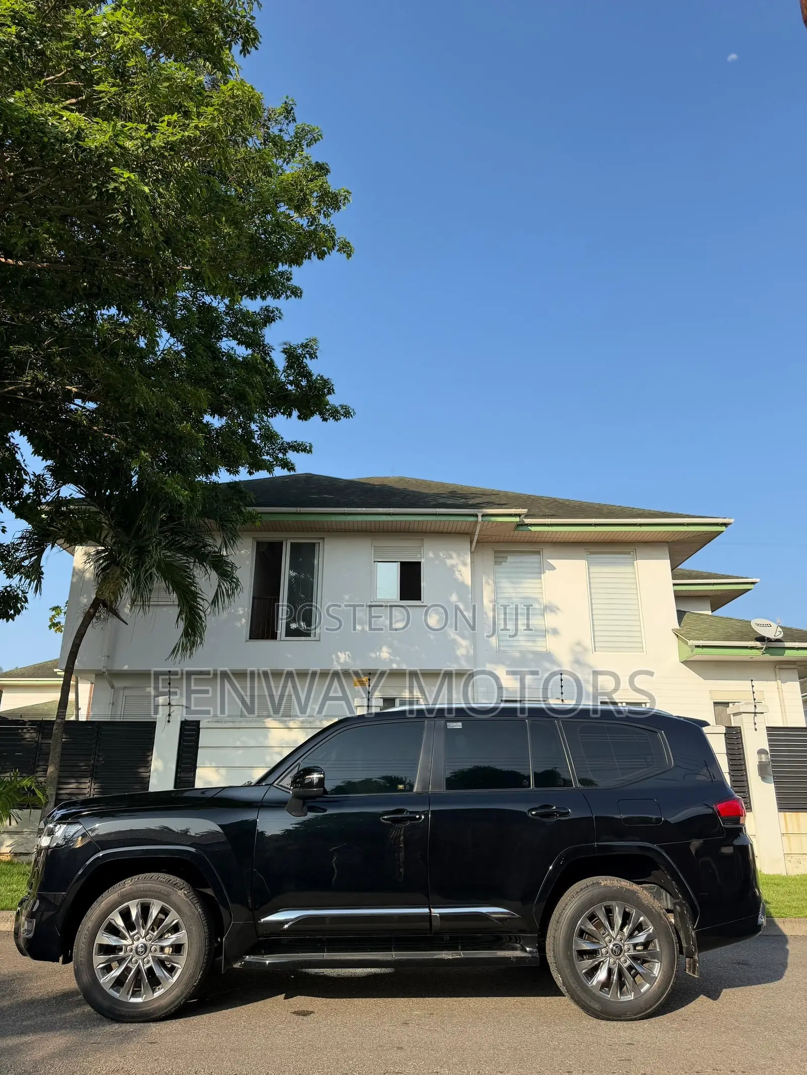 Toyota Land Cruiser 4.5 V8 VXR 2021 Black