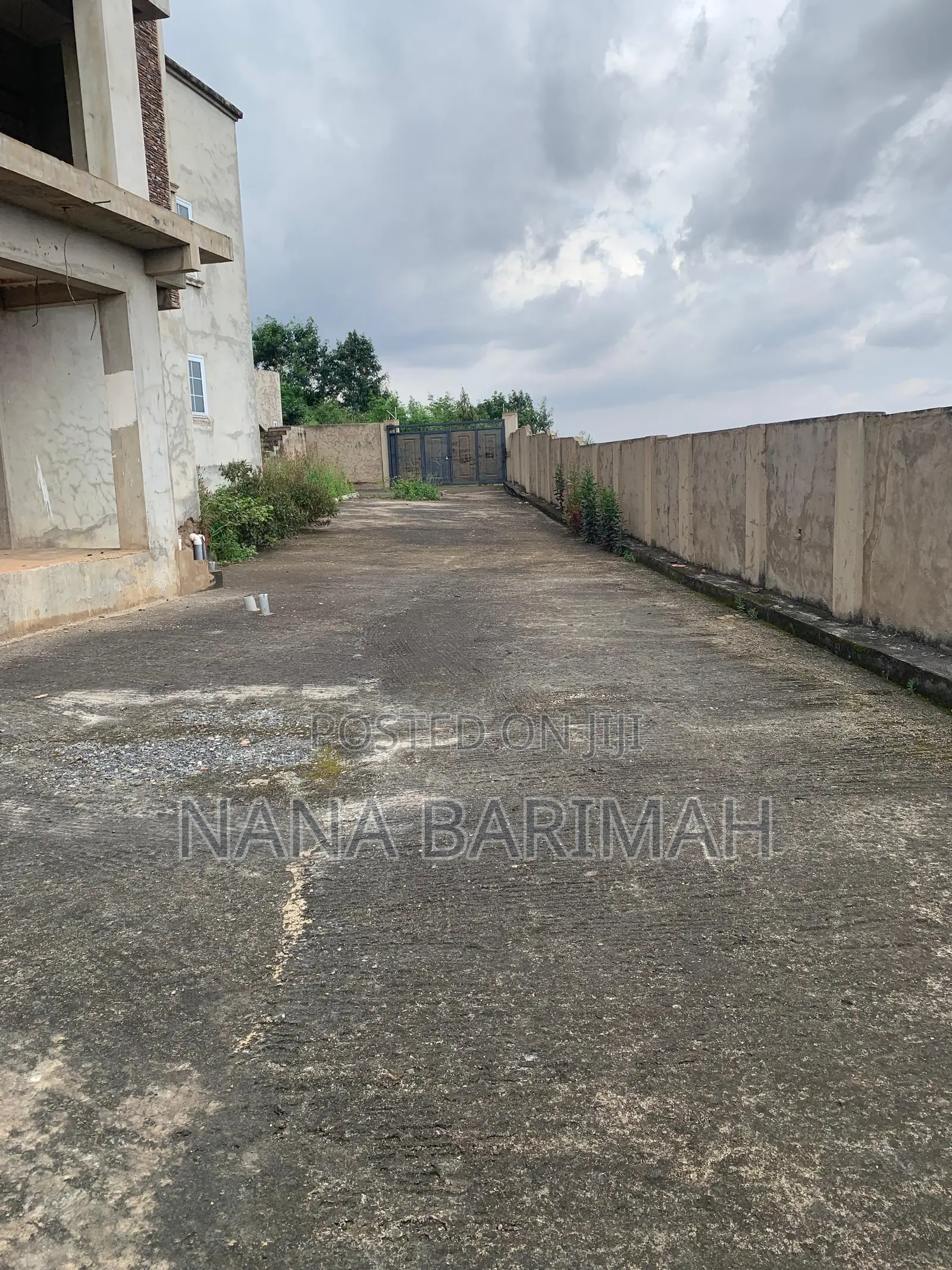 4bdrm Mansion in Boi for sale