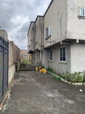 4bdrm Mansion in Boi for sale