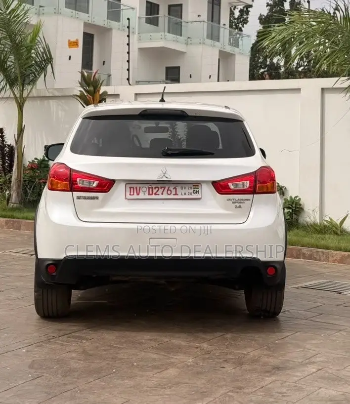 Mitsubishi Outlander Sport 2.0 ES 2016 White