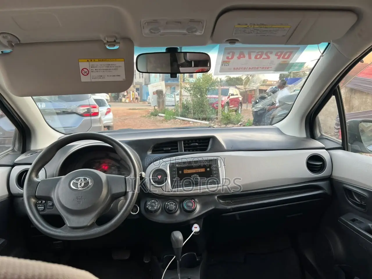 Toyota Vitz 1.3 AWD 3dr 2013 Blue