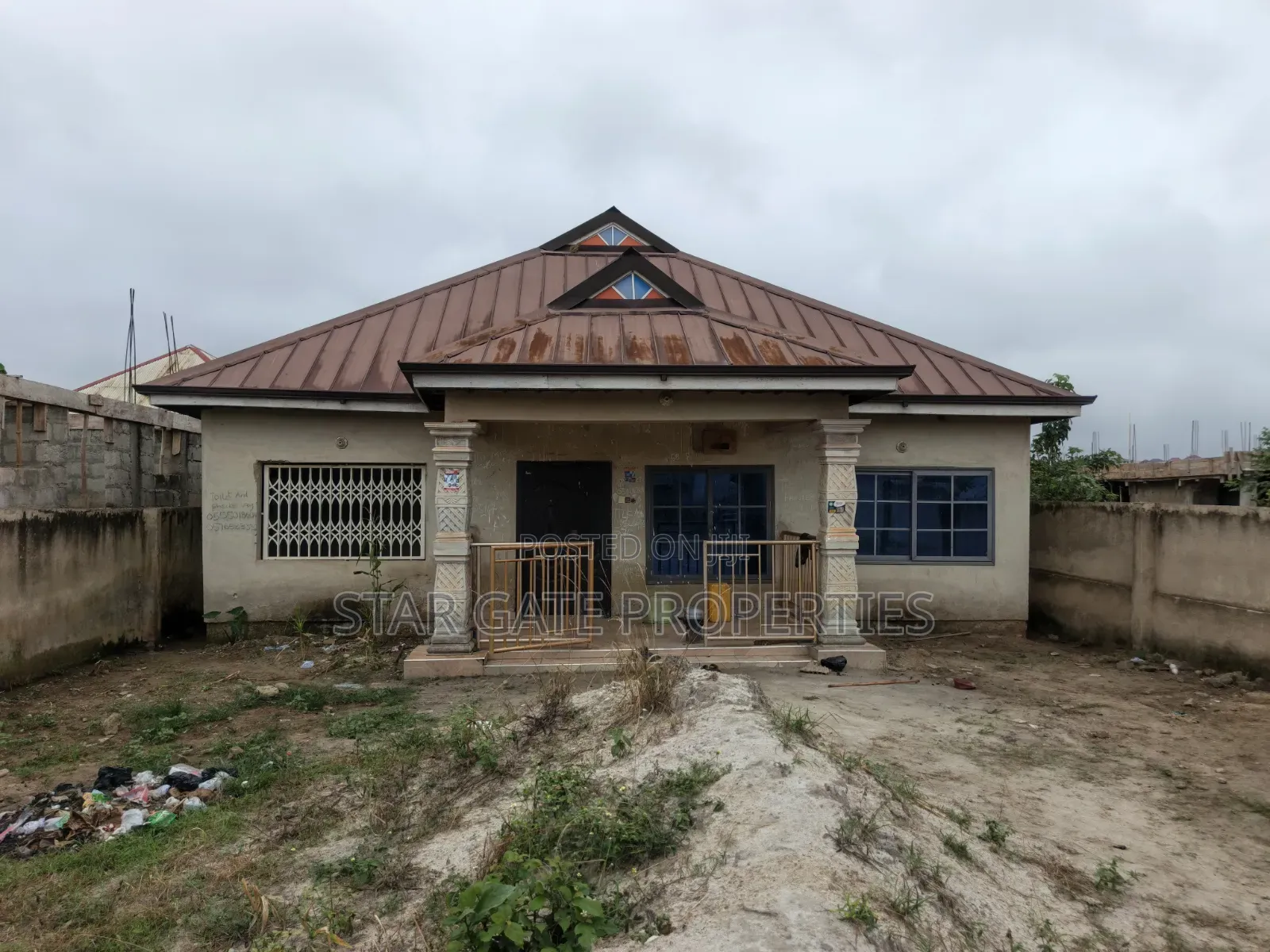 3bdrm House in Asuofia Achiase, Kumasi Metropolitan for sale