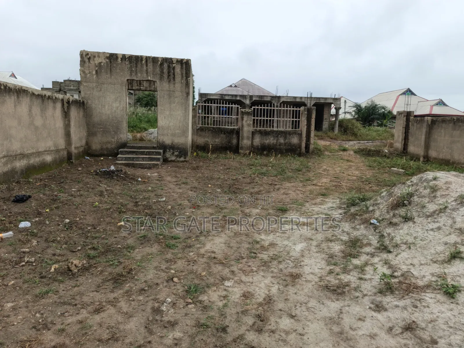 3bdrm House in Asuofia Achiase, Kumasi Metropolitan for sale