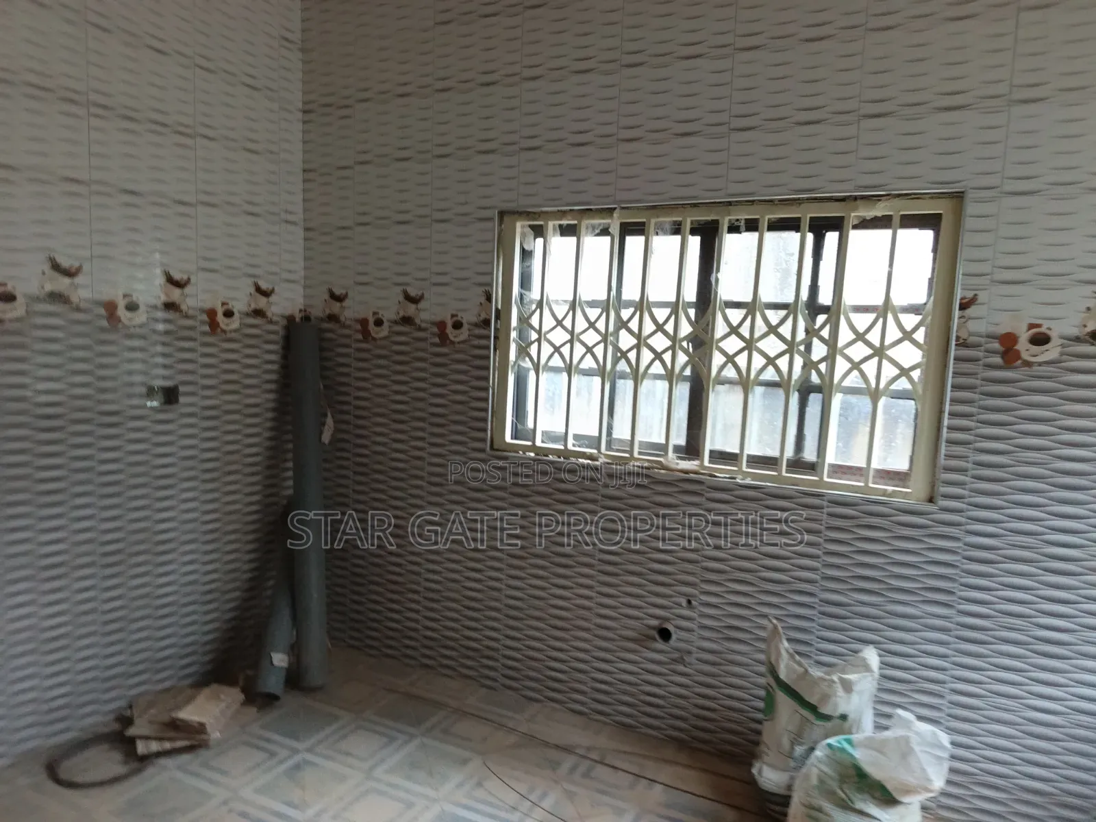 3bdrm House in Asuofia Achiase, Kumasi Metropolitan for sale