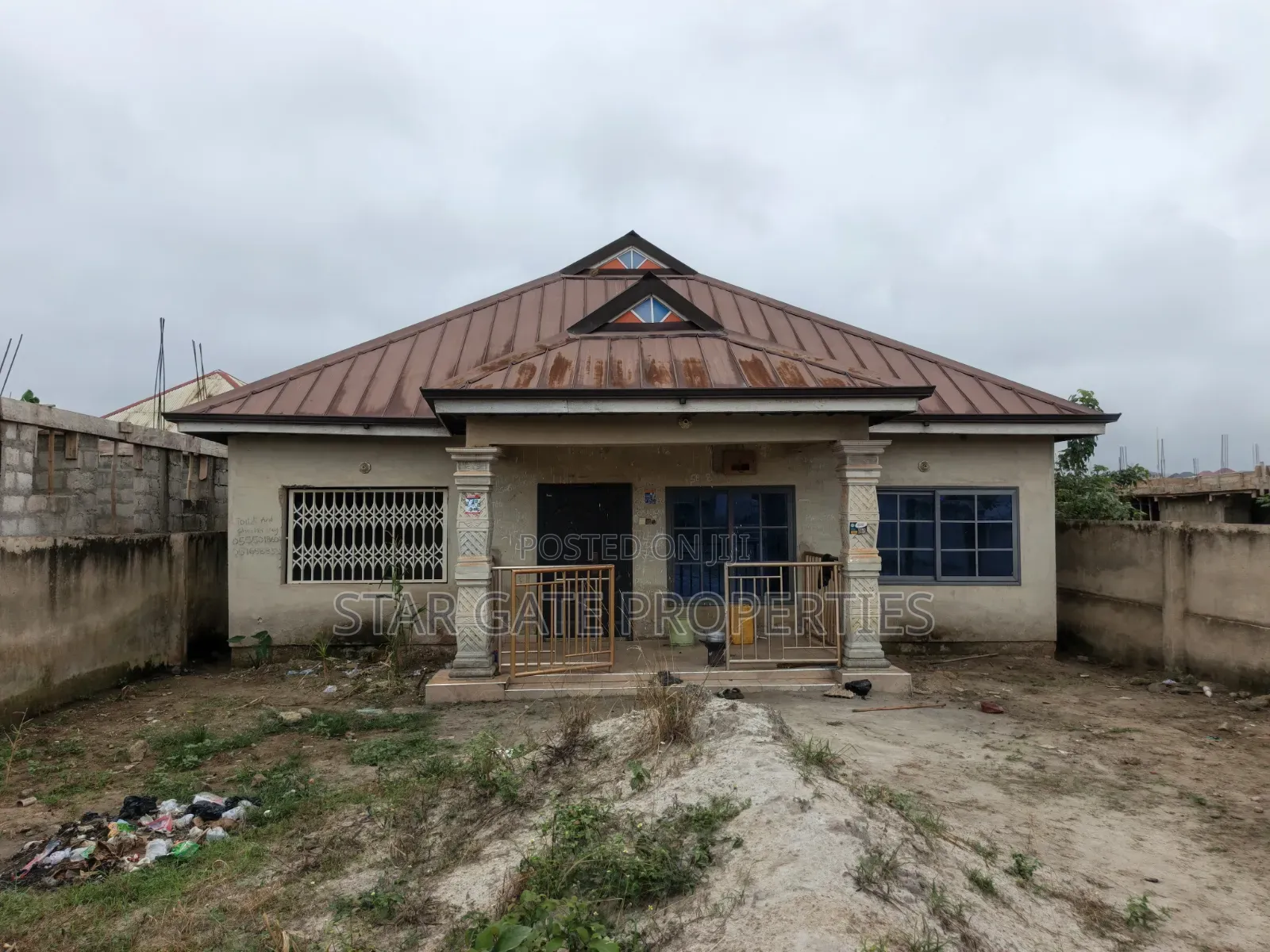 3bdrm House in Asuofia Achiase, Kumasi Metropolitan for sale