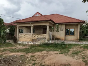 4bdrm House in Kumasi Metropolitan for sale