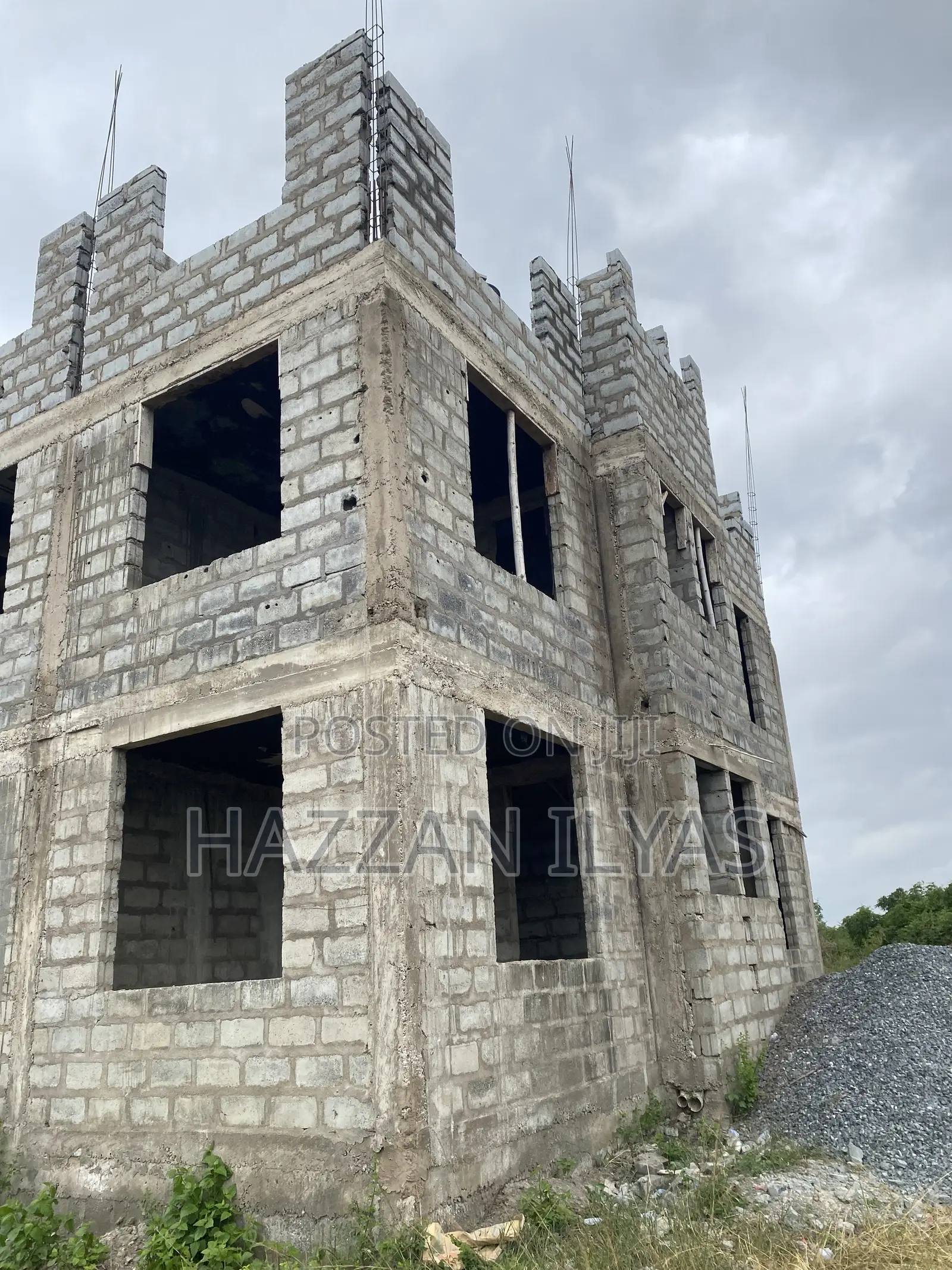 Building Construction in Accra
