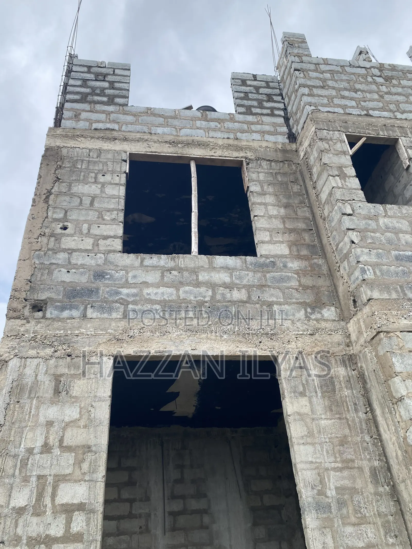 Building Construction in Accra