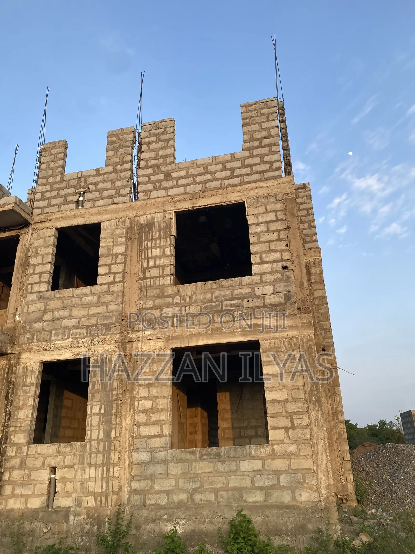 Building Construction in Accra