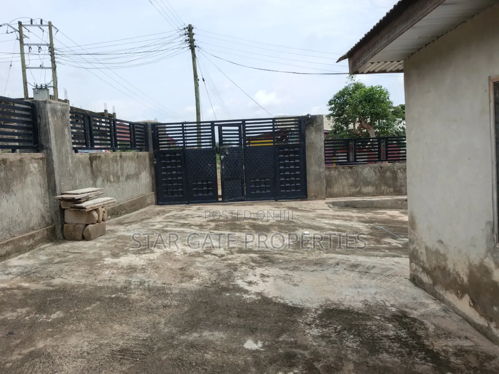 4bdrm House in Kumasi Metropolitan for sale