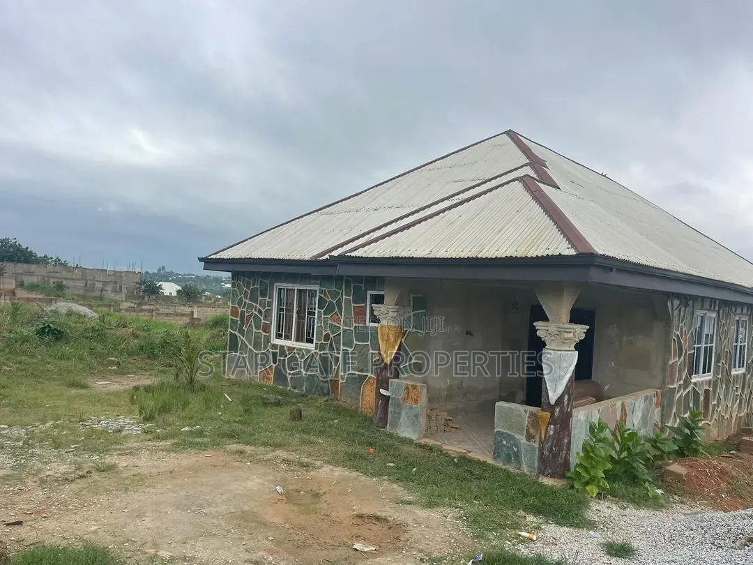 4bdrm House in Kumasi Metropolitan for sale