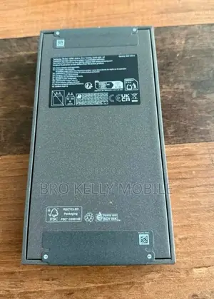 New Samsung Galaxy S25 Ultra 1 TB Gold