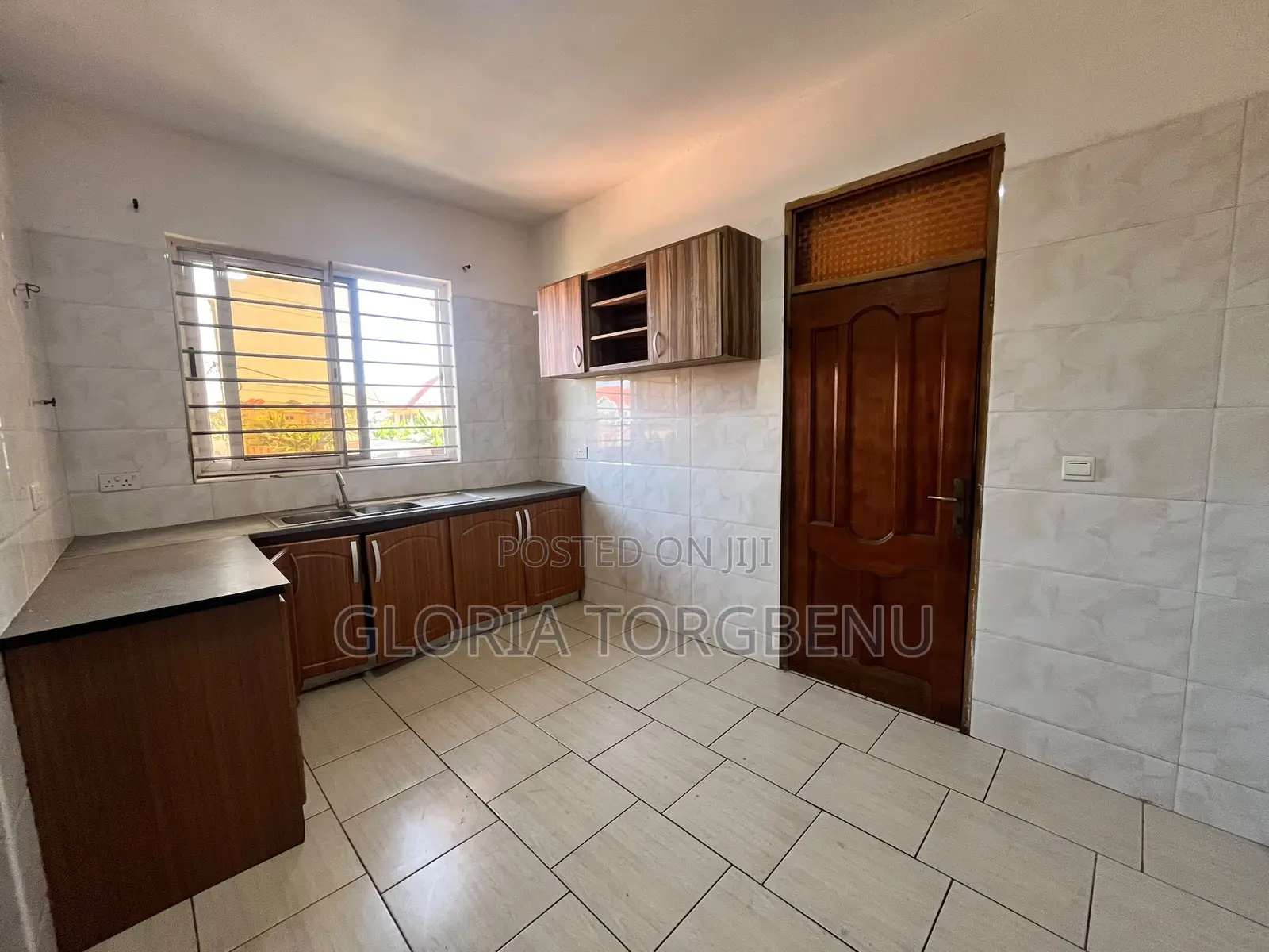 3bdrm Apartment in East Legon for rent