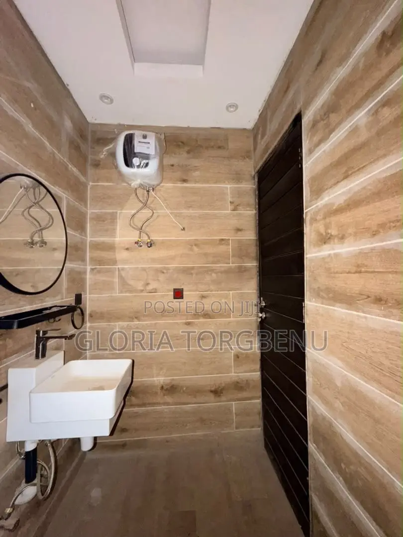 2bdrm Apartment in Haatso for rent