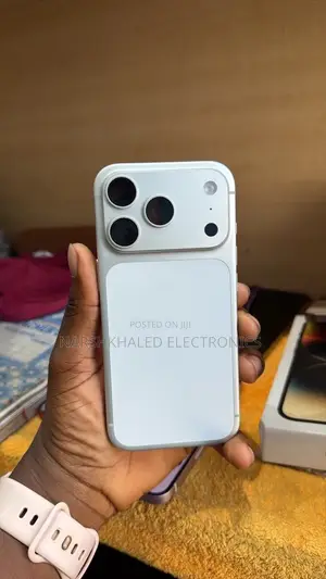 Apple iPhone 17 Pro 256 GB Silver