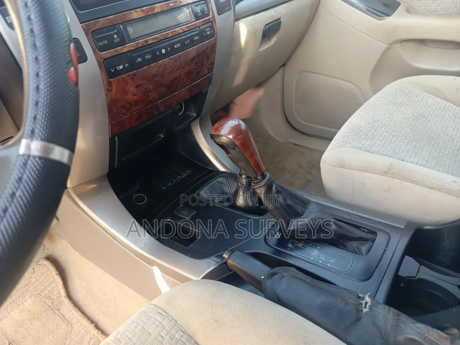 Toyota Land Cruiser Prado 2010 White