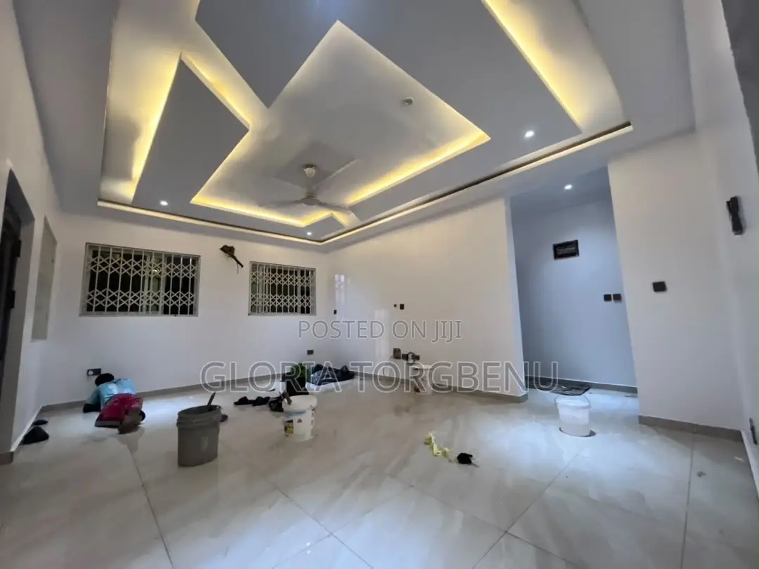 2bdrm Apartment in East Legon for rent