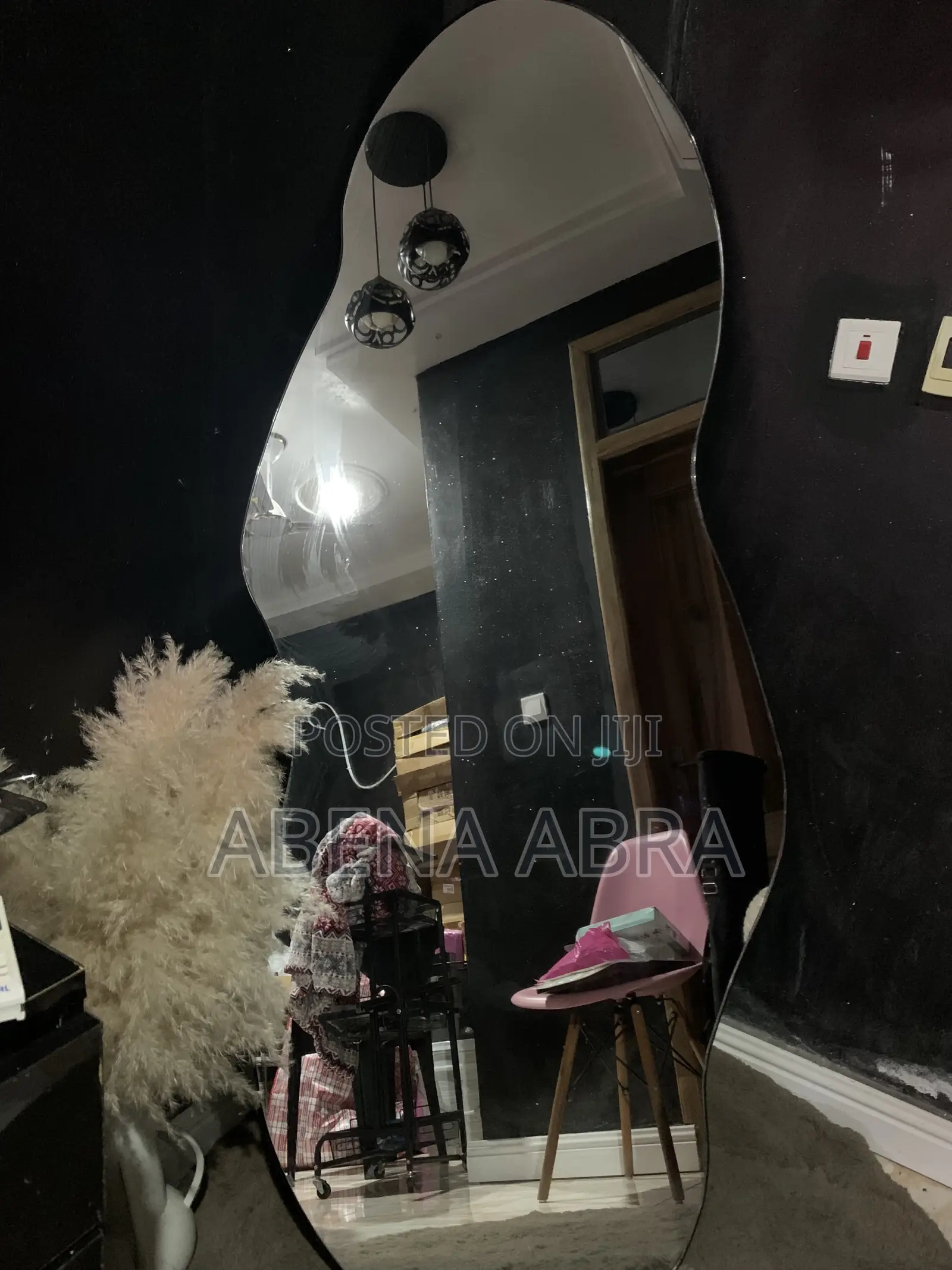 BIG Mirror