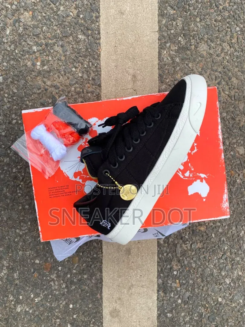 Blazer High Sneaker