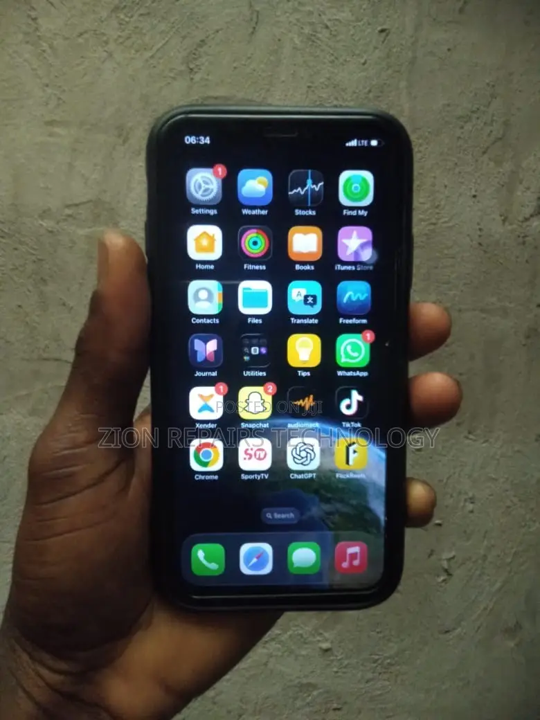 Apple iPhone 11 128 GB Gray
