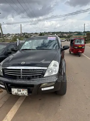 SsangYong Rexton 2005 Black