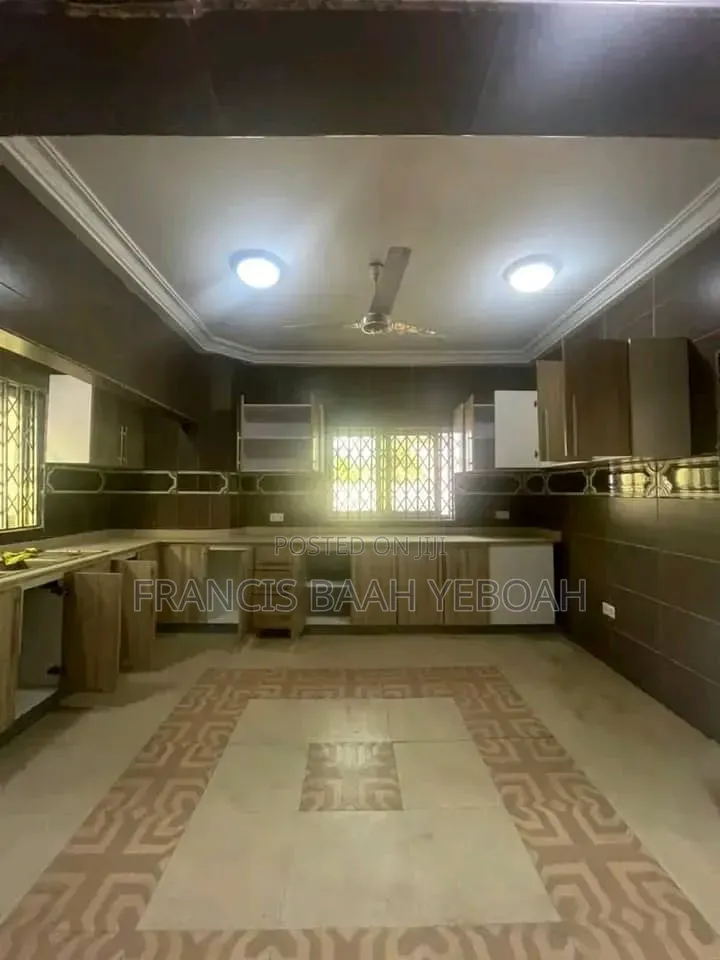 4bdrm House in Shining Star Real, Accra Metropolitan for rent