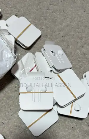 Genuine Apple EarPods USB-C Box